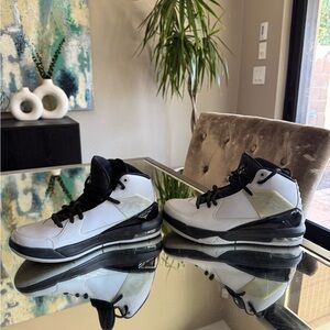 Black and Grey Jordans (Women’s Size 7)
